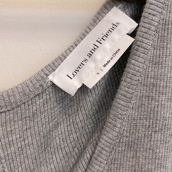 NWOT LOVERS AND FRIENDS Revolve Tracey Romper Small - Picture 4 of 6